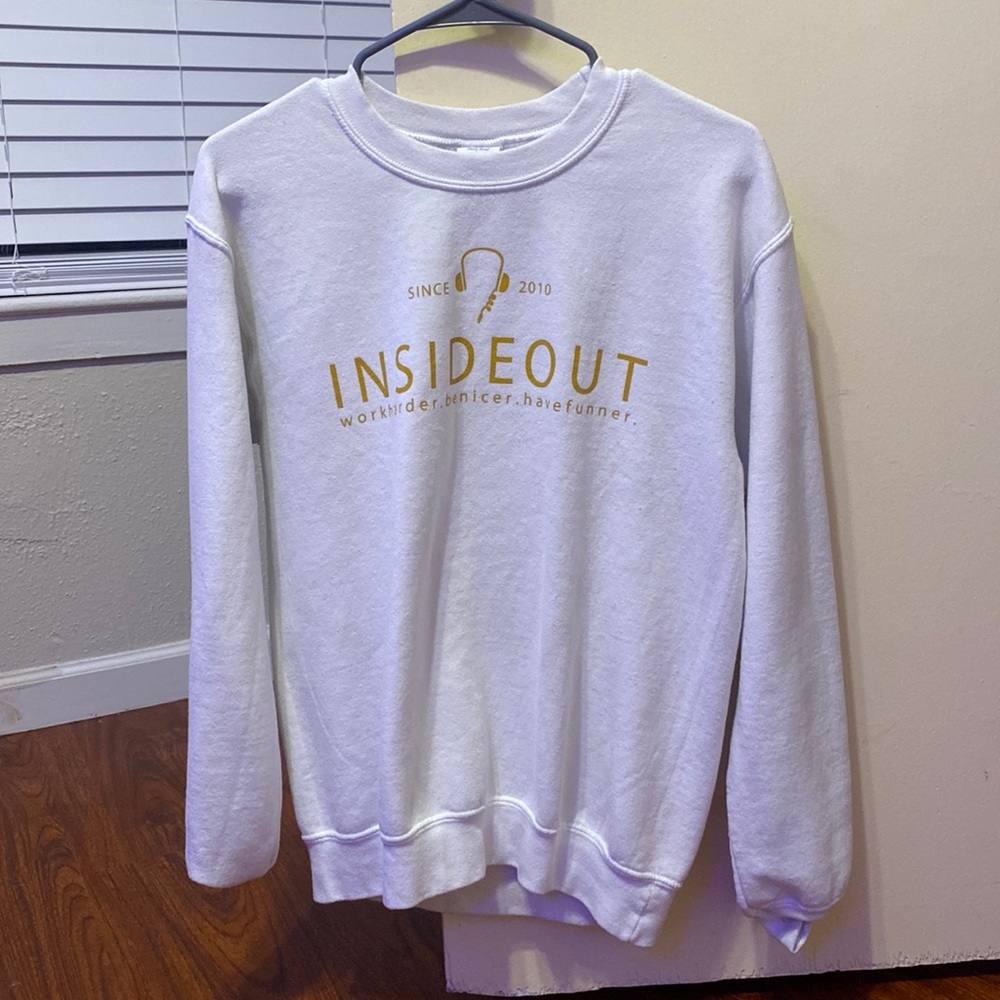 white sweatshirt